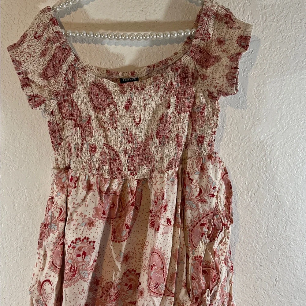 torrid ivory pink